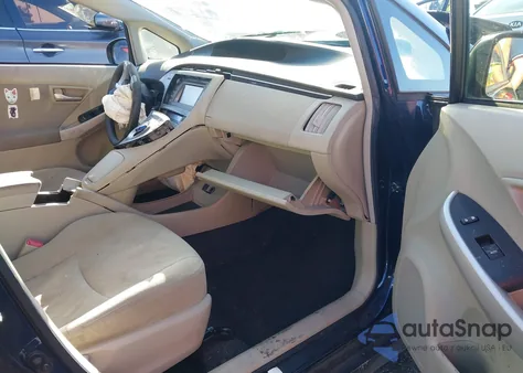 2012 Toyota Prius Three z USA, uszkodzony, nr VIN JTDKN3DU4C0334688